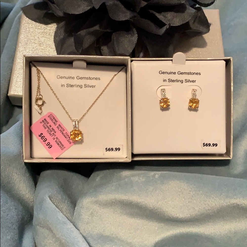 🎉Gold Over Sterling Silver Citrine Pendant  Set🎉